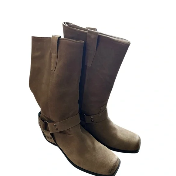 Steve Madden RUSKIN TAUPE SUEDE BOOTS size 9.5 - Picture 7 of 10